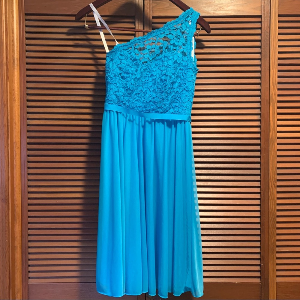 David’s Bridal Lace Bridesmaids Dress Sz 2